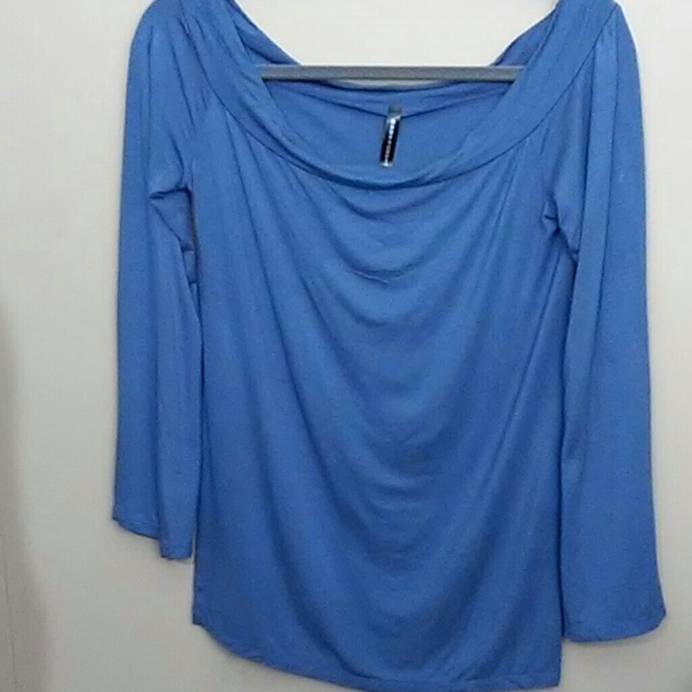 Rags and Couture scoop neck top